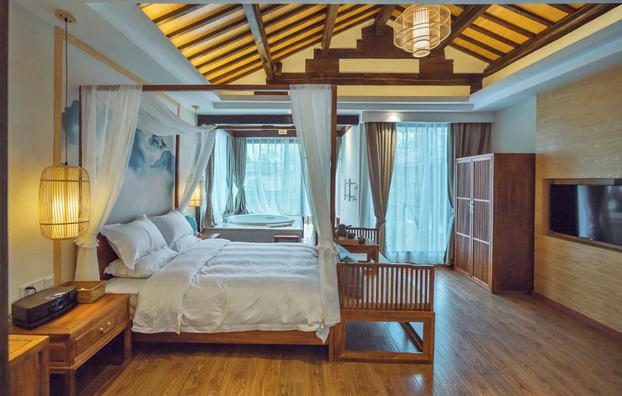 Lijiang Qilu Garden Hotel Baisha  Экстерьер фото