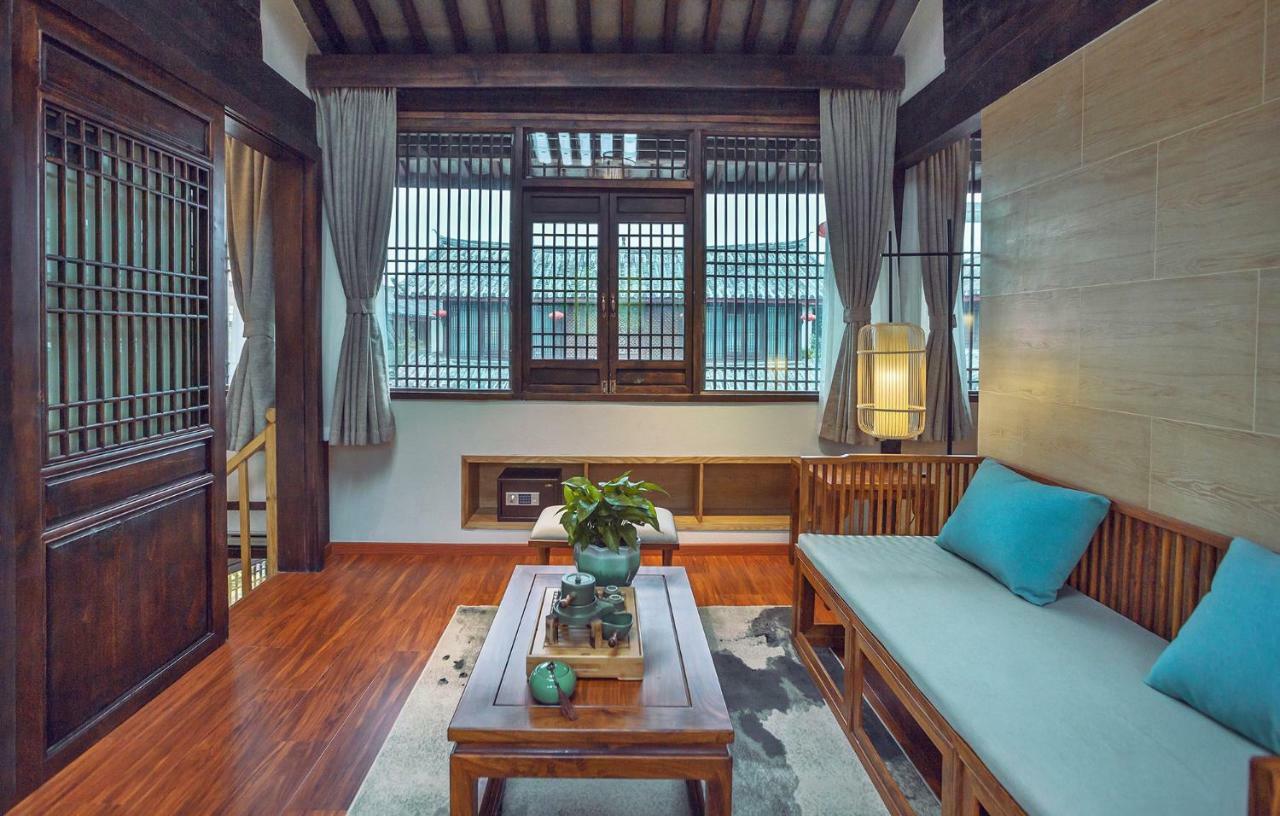 Lijiang Qilu Garden Hotel Baisha  Экстерьер фото
