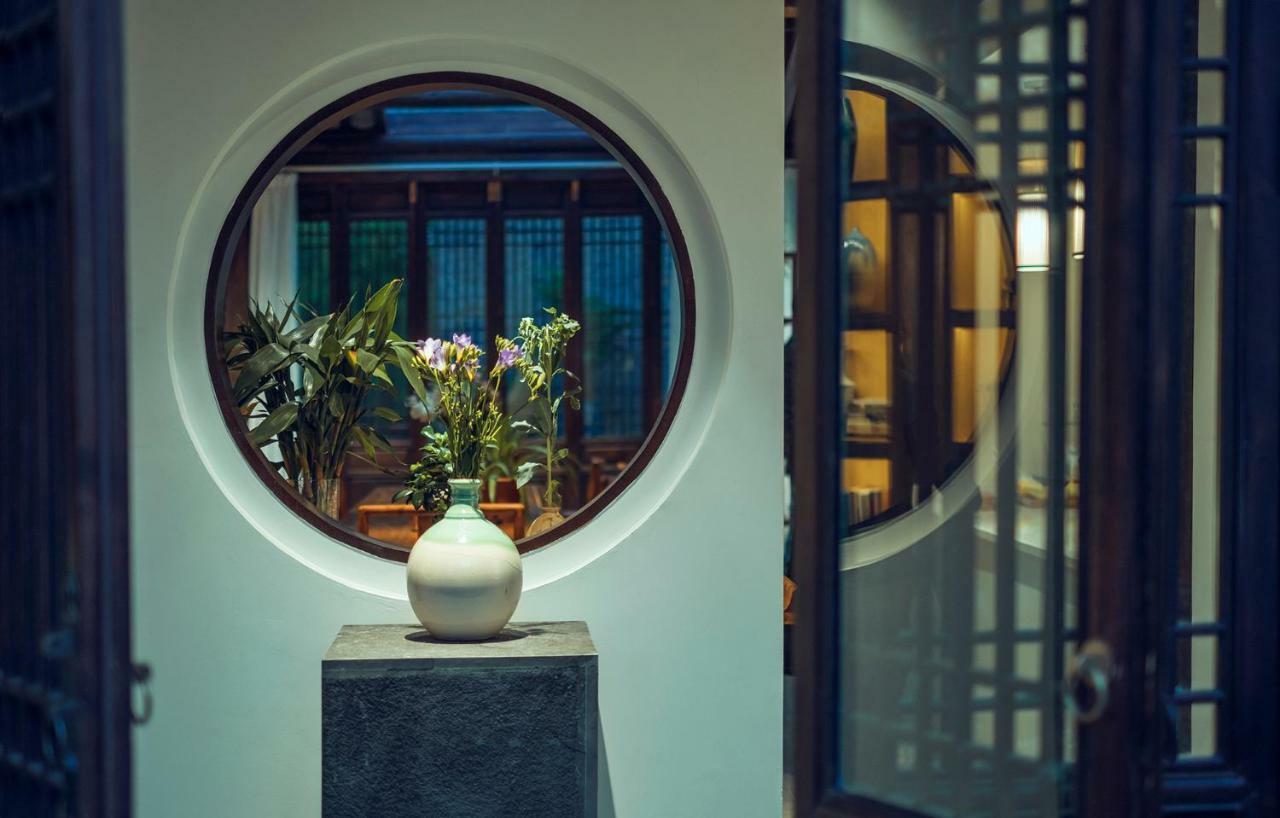 Lijiang Qilu Garden Hotel Baisha  Экстерьер фото